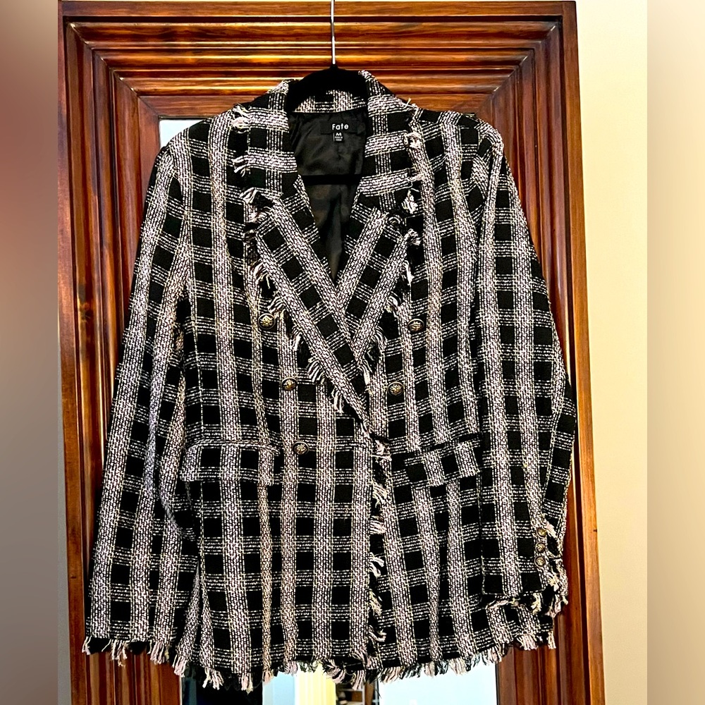 Brand: Fate. Laney Plaid Tweed Blazer - Black - Medium